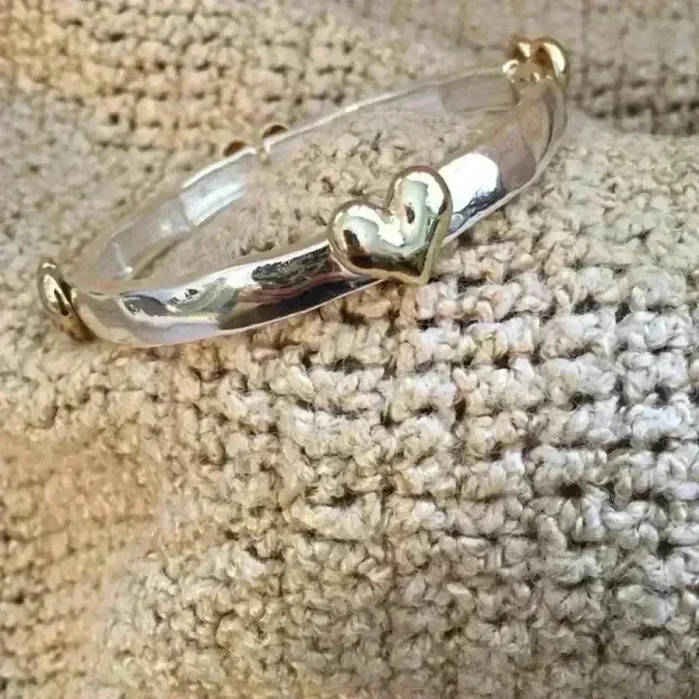 New*Silvertone Stretch Bracelet With Golden Heart